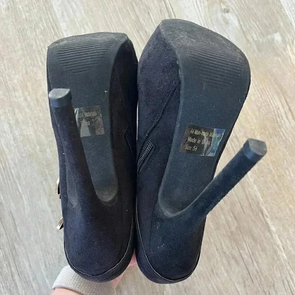 Womens Black Stiletto Ankle Bootie - 5.5 - Picture 7 of 8